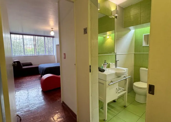 Campsite Amplia E Indep C/ Jacuzzi, Centrica.